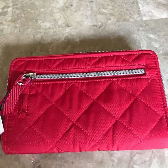 NWT Vera Bradley Red Twill RFID Turnlock Wallet - Picture 3 of 4